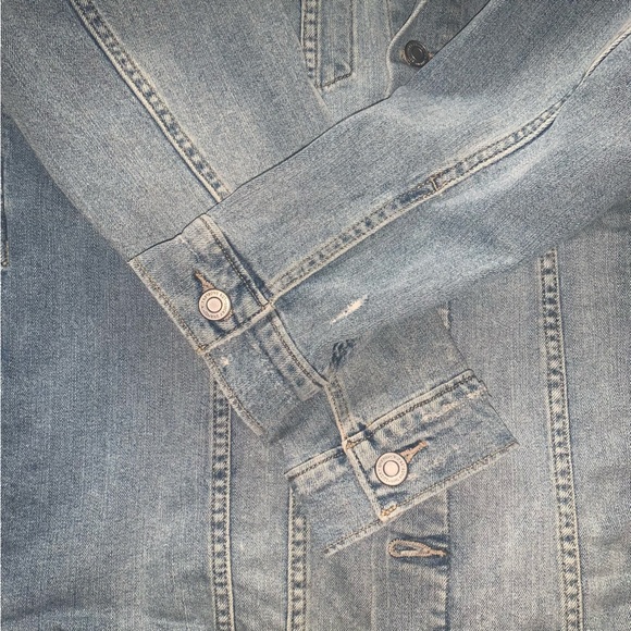 Lucky Brand Tomboy Jean Jacket Distressed Oversized Denim Trucker Size L NWT - Picture 5 of 11